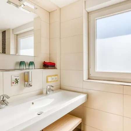 Zum Rothaarsteig Guest house