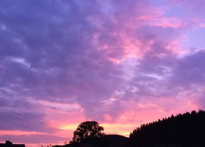 Zum Rothaarsteig Guest house